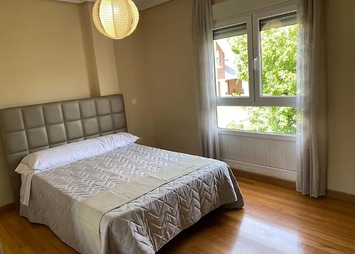 Appartamento 2 ,garaje , Con Buena Ubicacion Parbayon